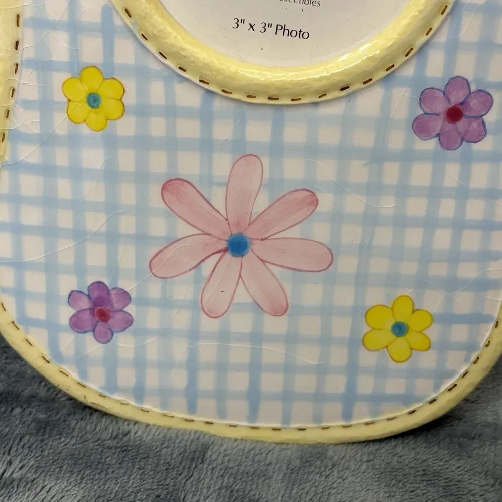 Quilted Darlins Ceramic Baby Bib Shaped Picture Frame 3x3